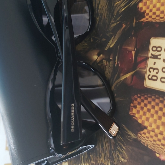 DSQUARED² DIAMOND CATEYE SUNGLASSES - Picture 10 of 11